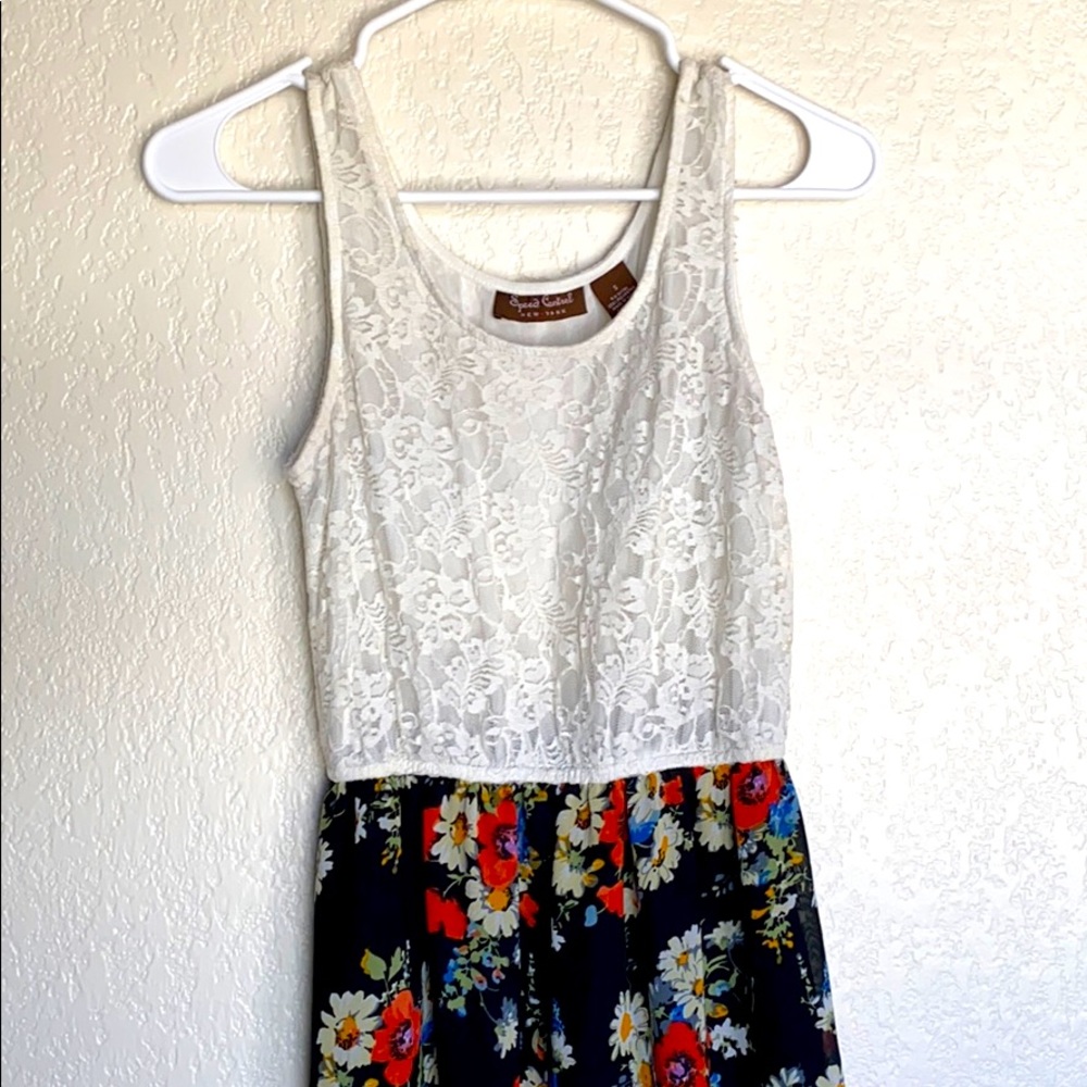 Floral maxi dress